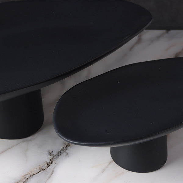 Kuroba – Japanese Decorative Pedestal Tray, Resin Fruit Bowl Decor