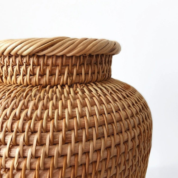Kago – Japanese Flower Vase, Natural Handwoven Rattan Decor Basket