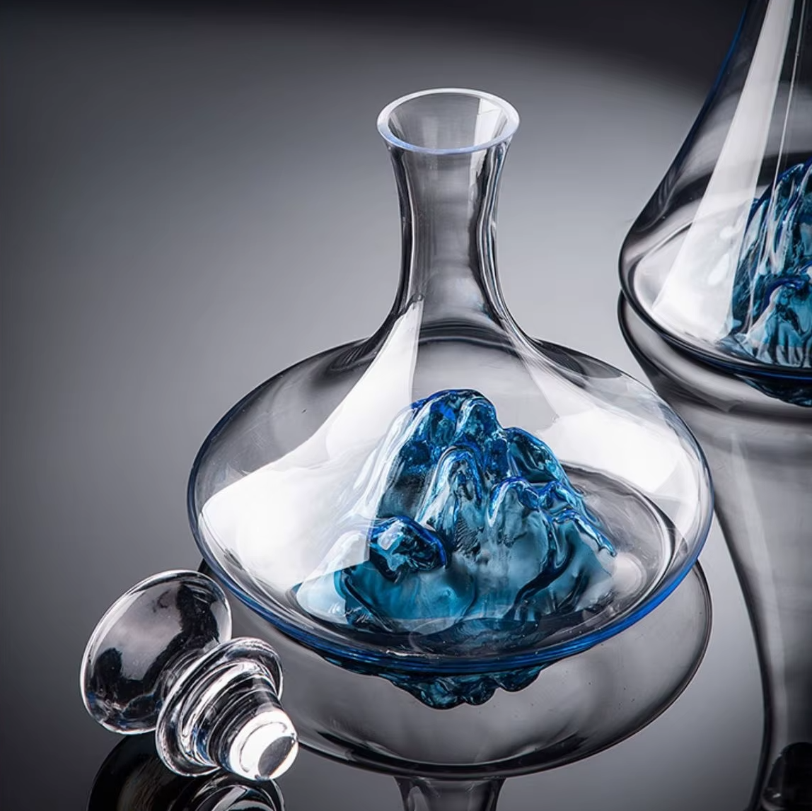 Aoki – Japanese Style Wine Decanter, Hand-Blown Blue Mountain Glass