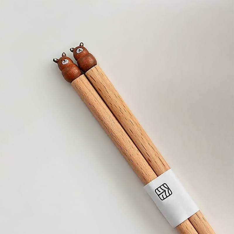 Momosuke – Japanese Wooden Chopsticks, Pet Sculpture Design