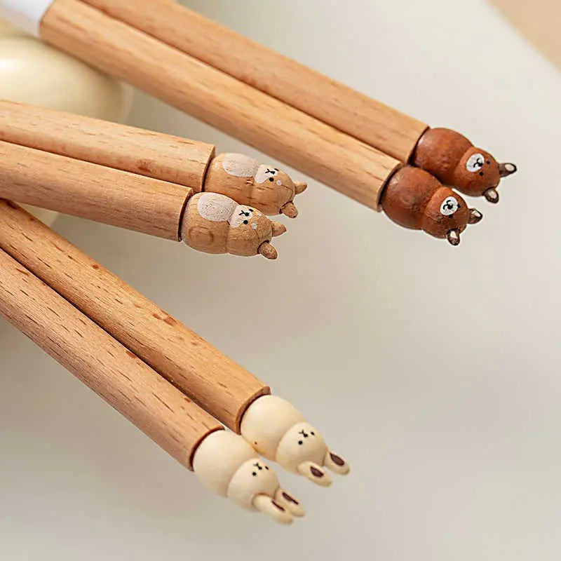 Momosuke – Japanese Wooden Chopsticks, Pet Sculpture Design