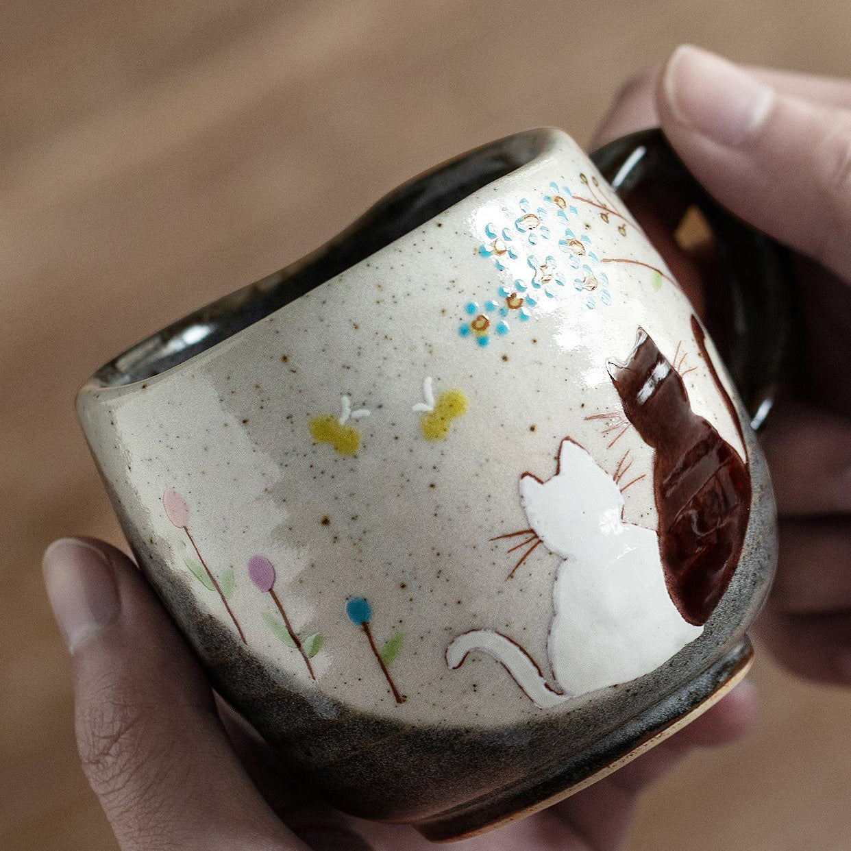 Haruki – Traditional Japanese Kutani Ware Mug, Hand-Painted Ceramic Cup