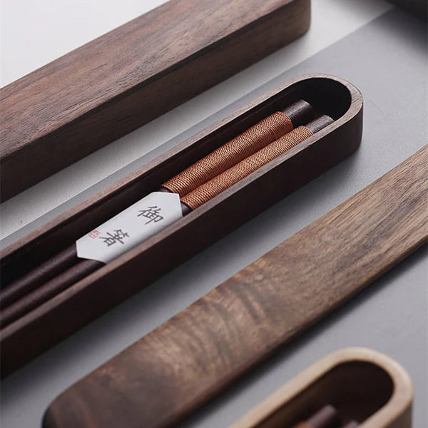 Takumi – Traditional Japanese Chopsticks with Minimalist Wooden Storage Box